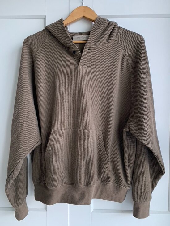 Fear of God Other - Essentials Fear of God Hooded Waffle Knit Pullover - Taupe size 14/16 or L